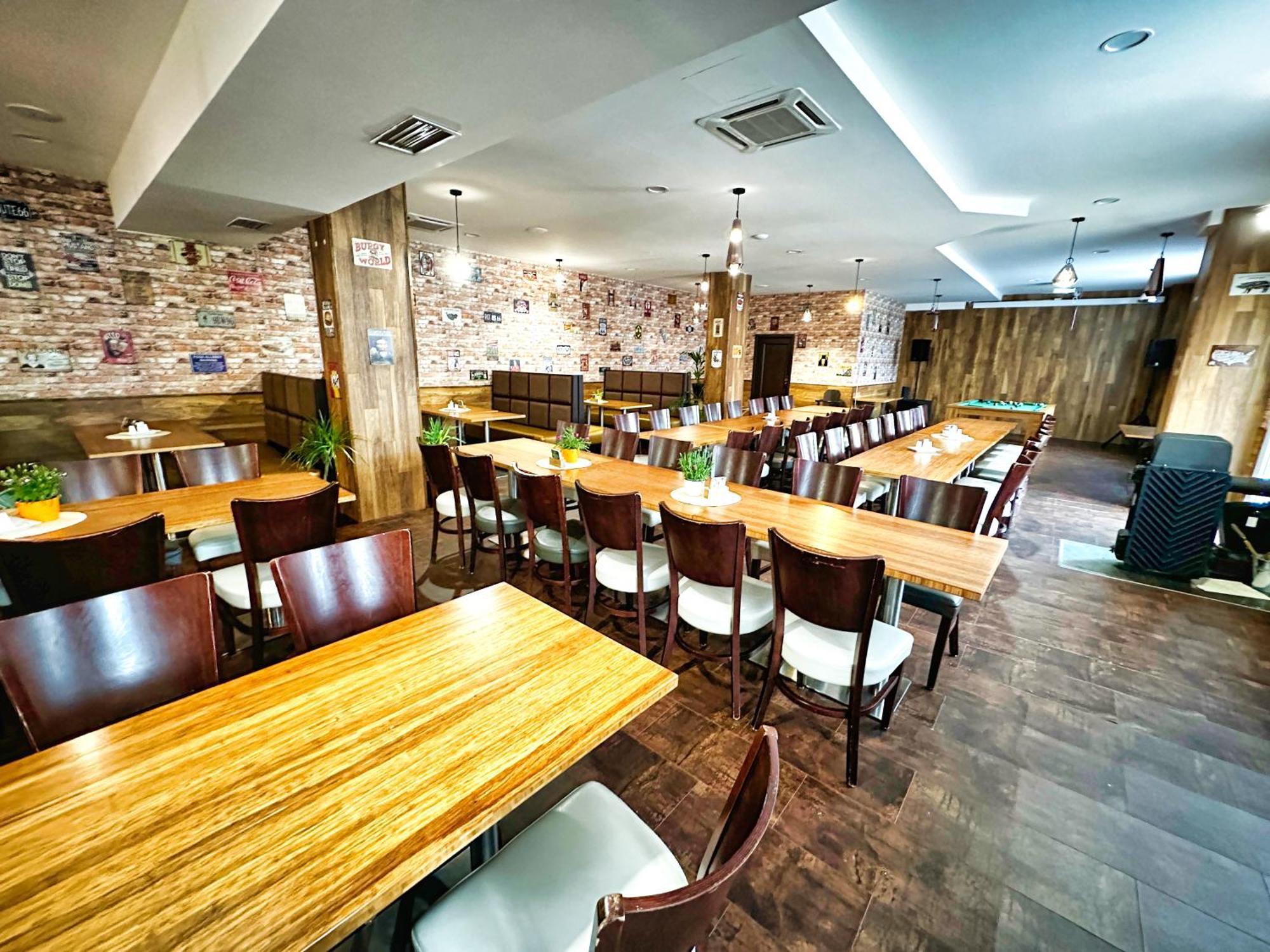 Motel Olympland Trutnov Eksteriør bilde
